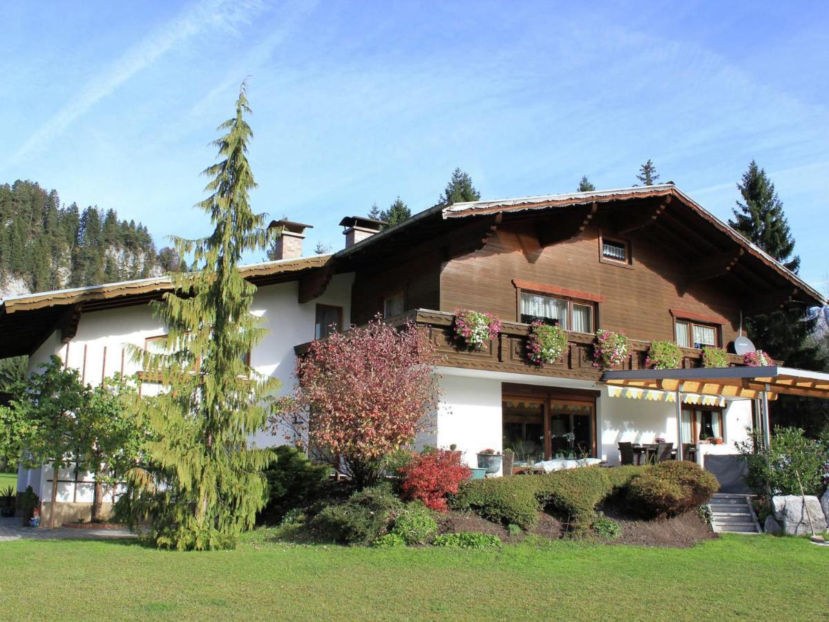 Apartment In W Ngle Tyrol With Walking Trails Near Reuthe Buitenkant foto